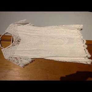 BEAUTIFUL WHITE DRESS